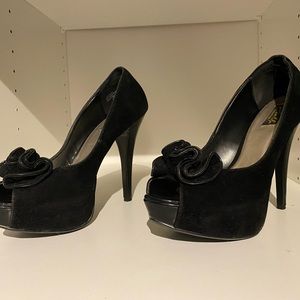 Pinup Couture Black Suede Platform Pumps 8 9